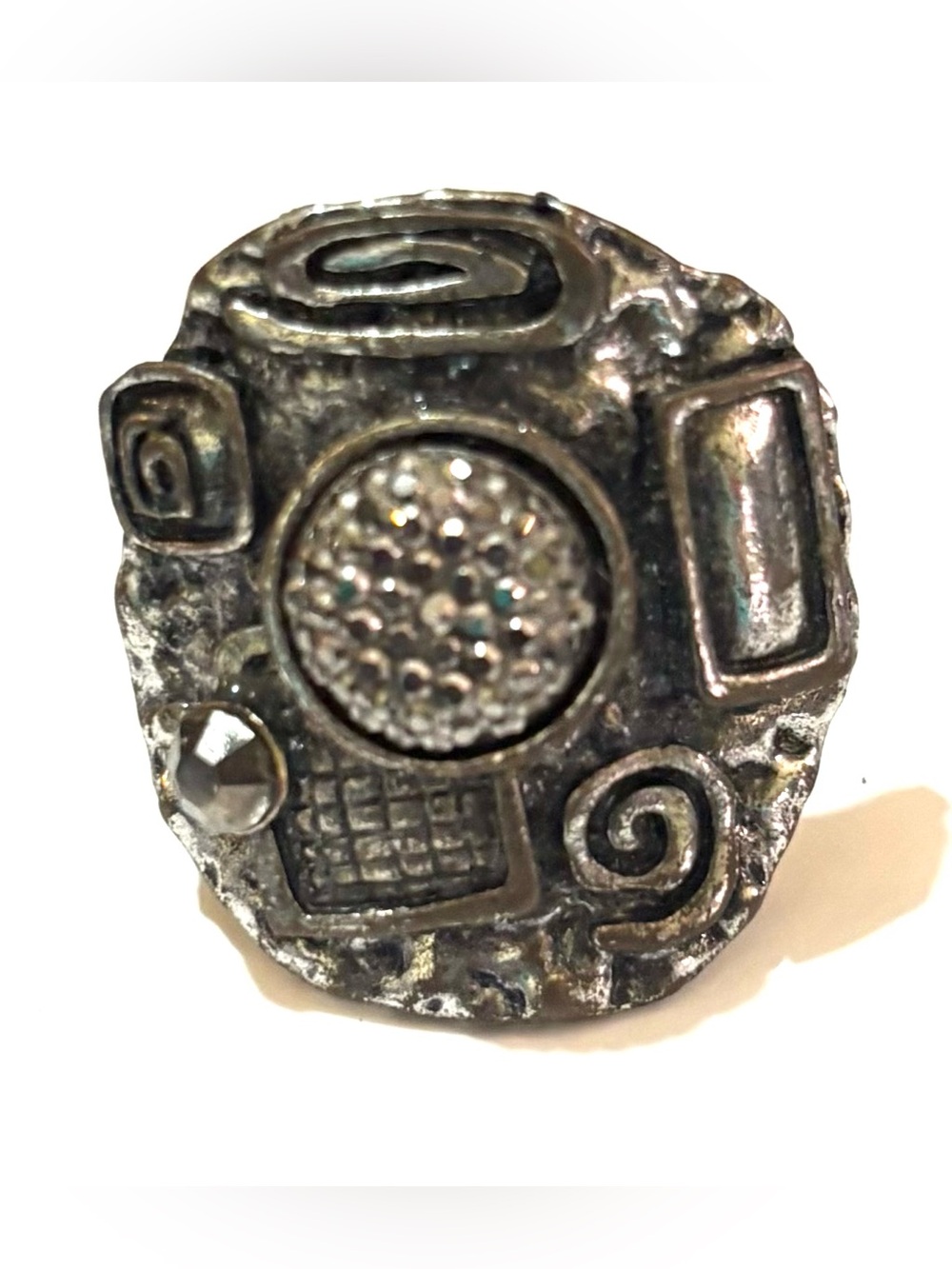Vintage Silver-Tone Decorative Wearable Accessory  ring one size adjustable